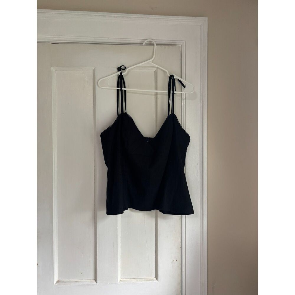 NWT Gap cropped tank